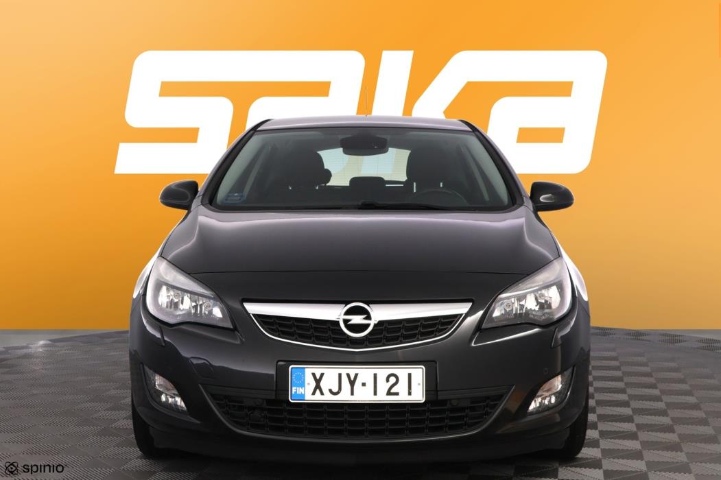 OPEL Astra 2012