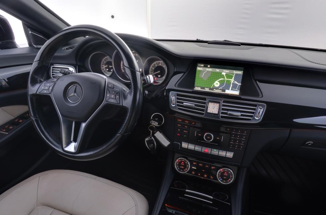 MERCEDES-BENZ CLS 2011