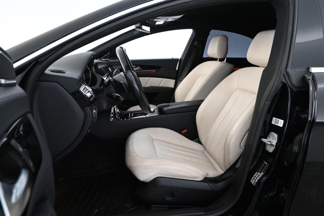 MERCEDES-BENZ CLS 2011
