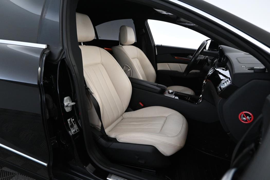 MERCEDES-BENZ CLS 2011