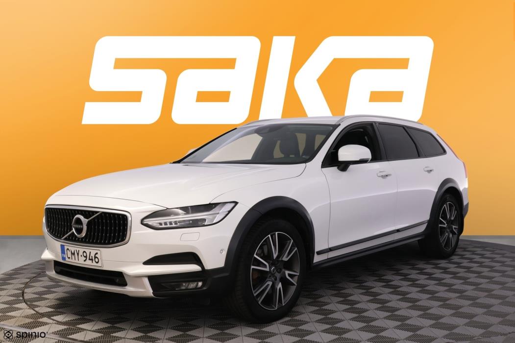 VOLVO V90 Cross Country 2017