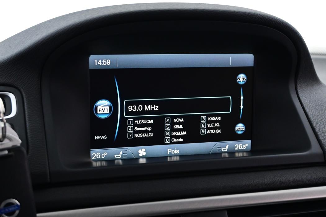 VOLVO V70 2014