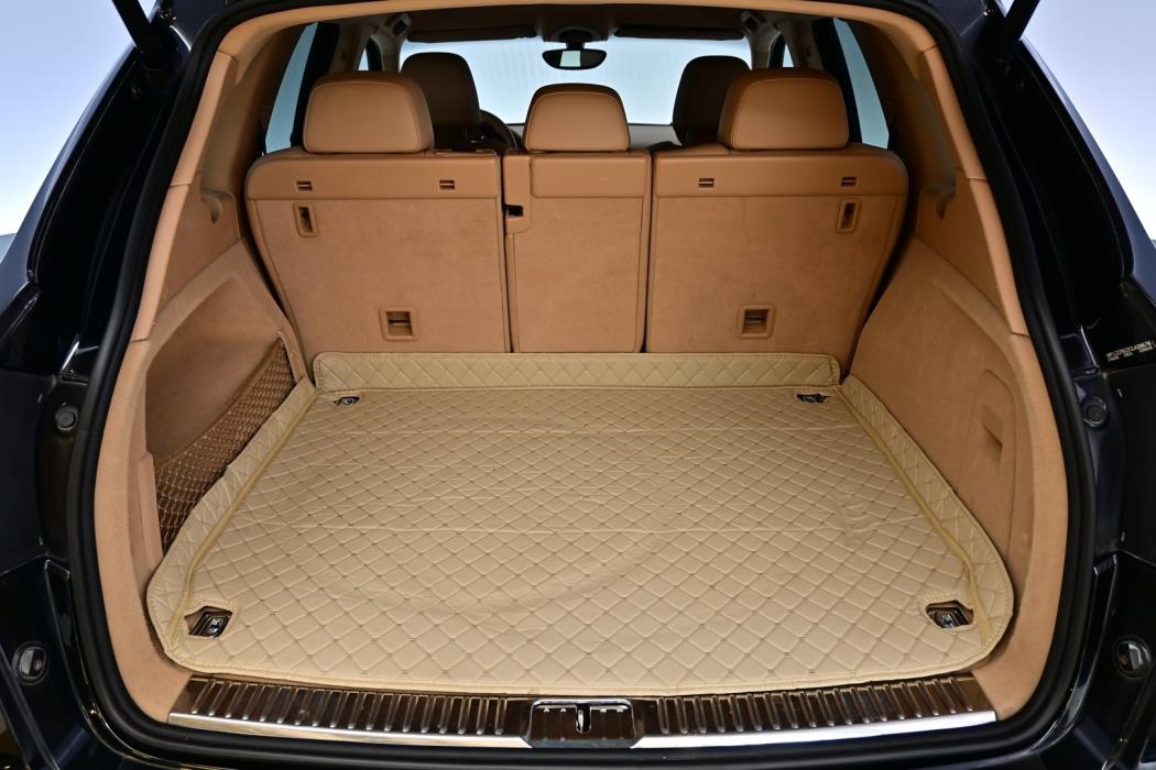PORSCHE Cayenne 2012
