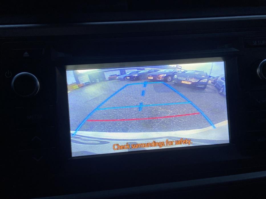 TOYOTA Auris 2014