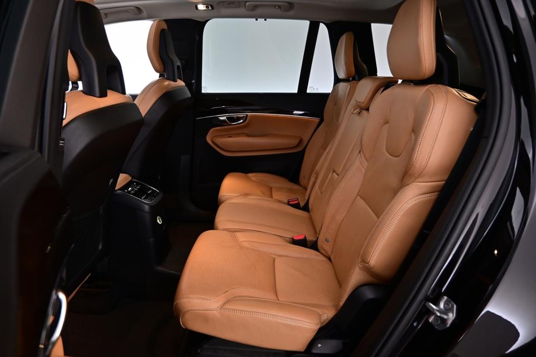 VOLVO XC90 2016