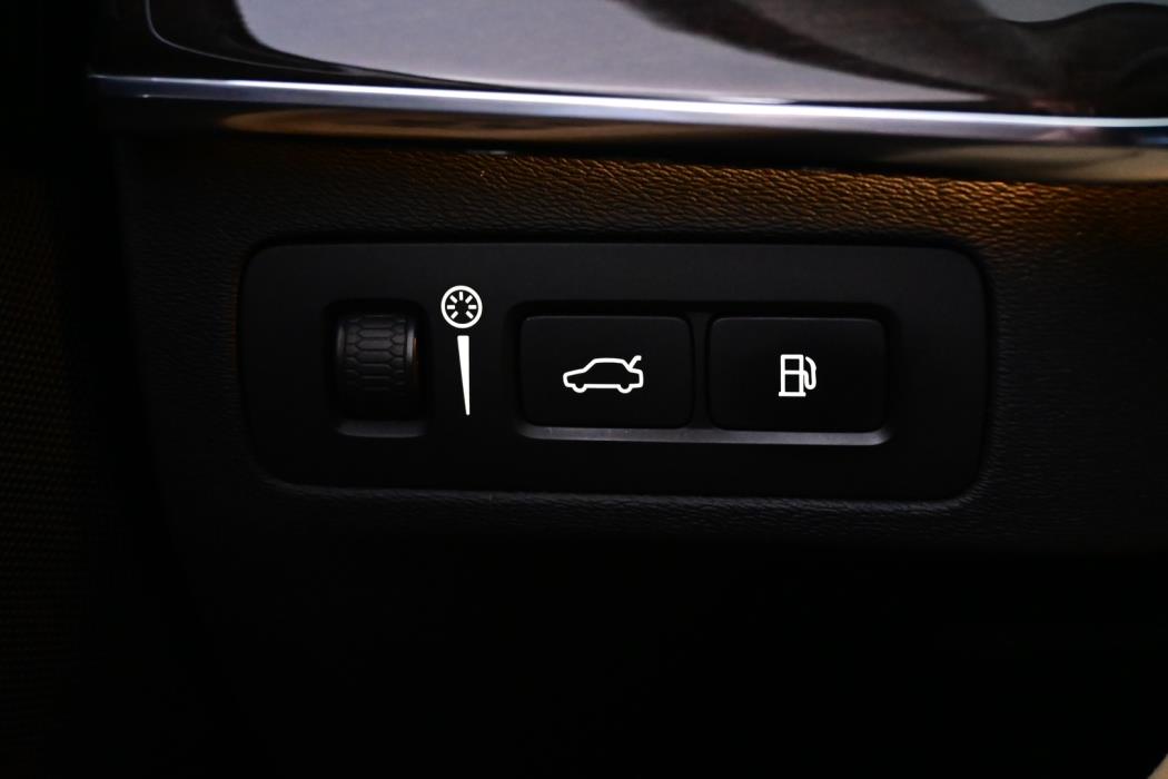 VOLVO XC90 2016