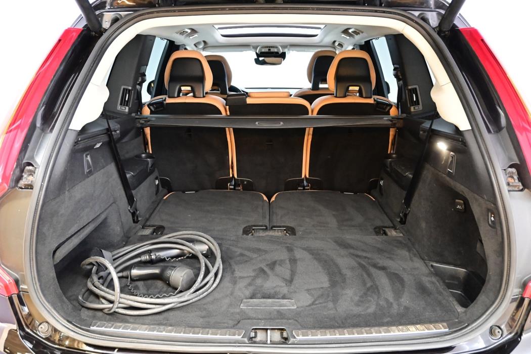 VOLVO XC90 2016