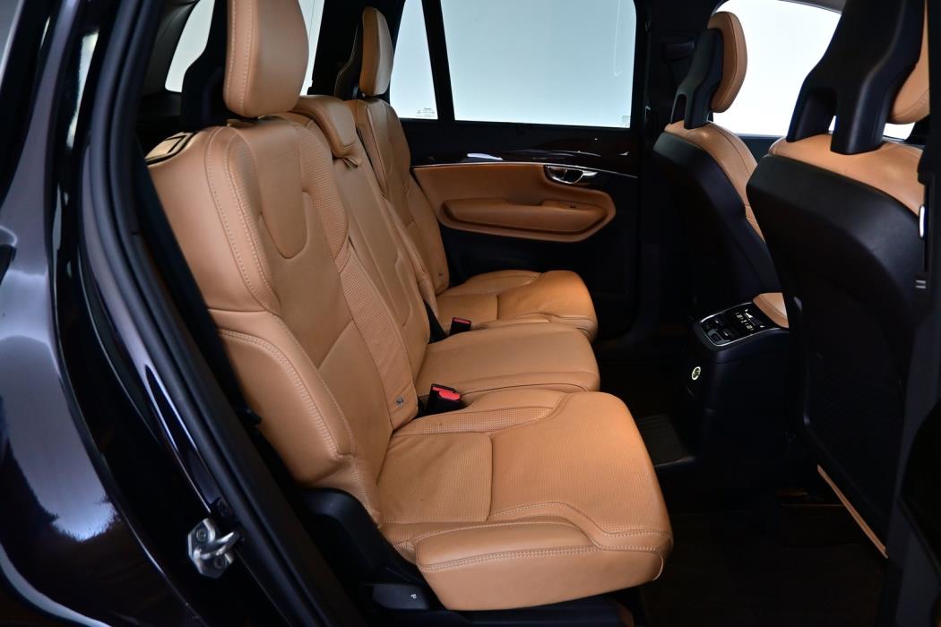 VOLVO XC90 2016