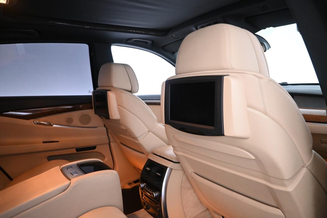 BMW 530 2010