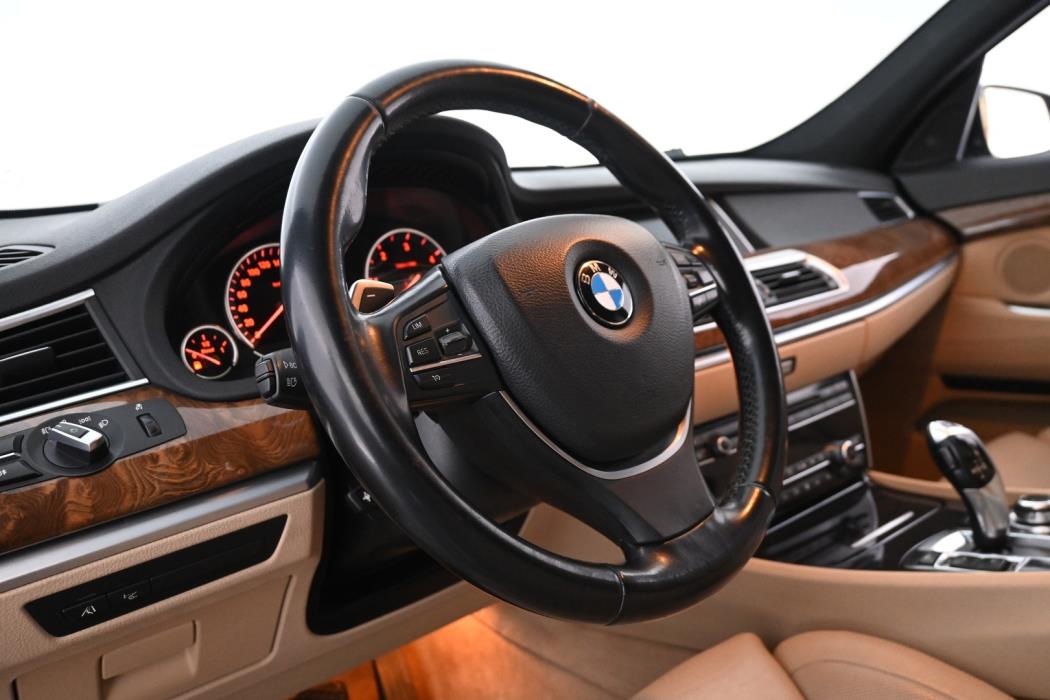 BMW 530 2010