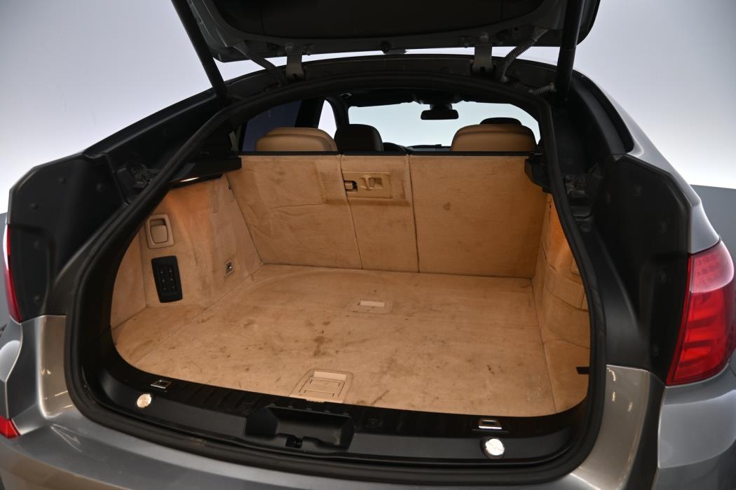 BMW 530 2010