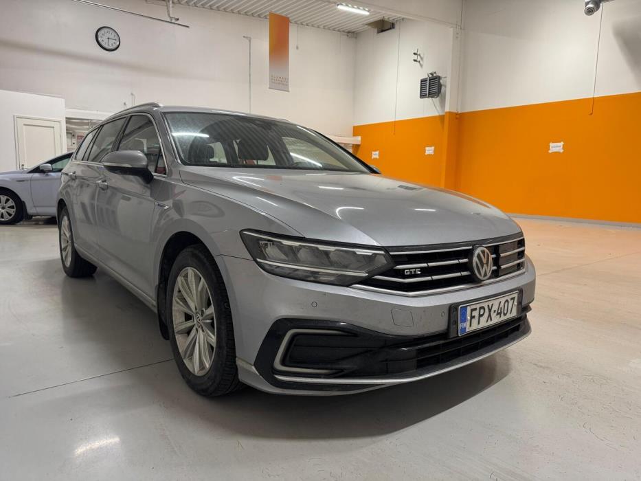 VOLKSWAGEN Passat 2020