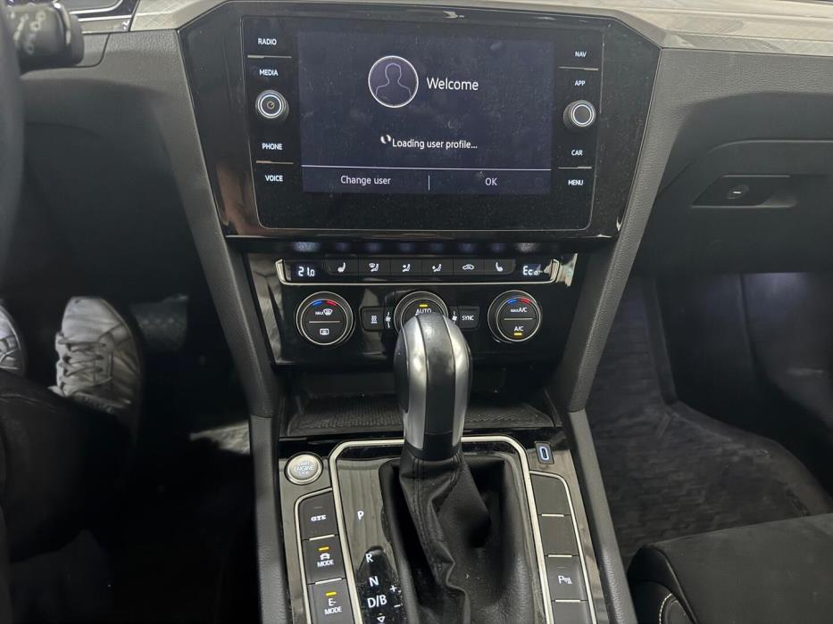 VOLKSWAGEN Passat 2020