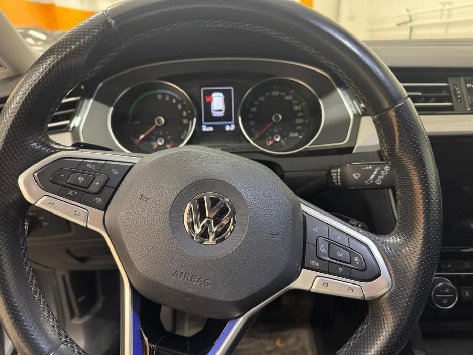 VOLKSWAGEN Passat 2020