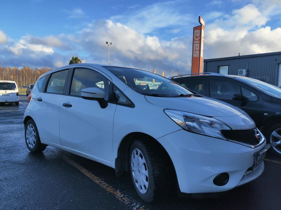 NISSAN Note 2016