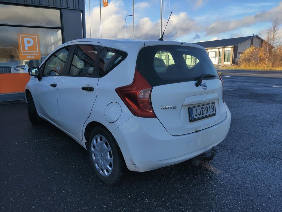 NISSAN Note 2016