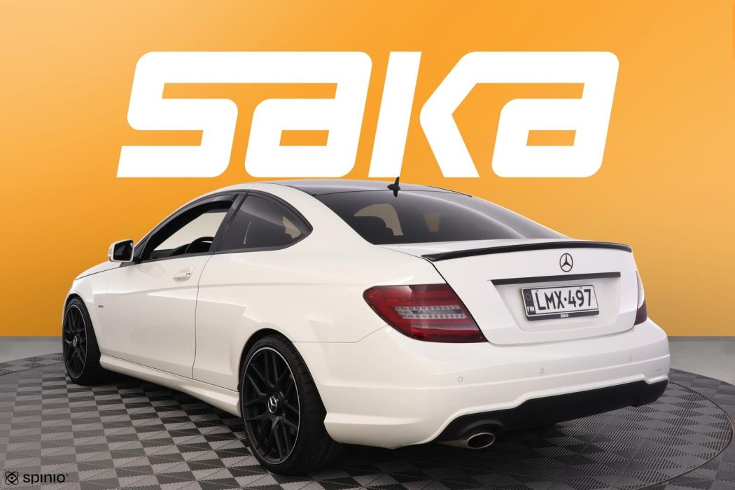 MERCEDES-BENZ C 2012