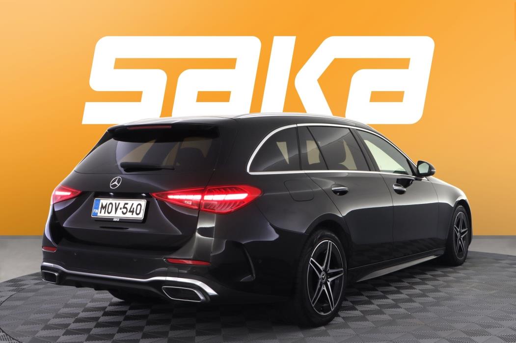 MERCEDES-BENZ C 2022