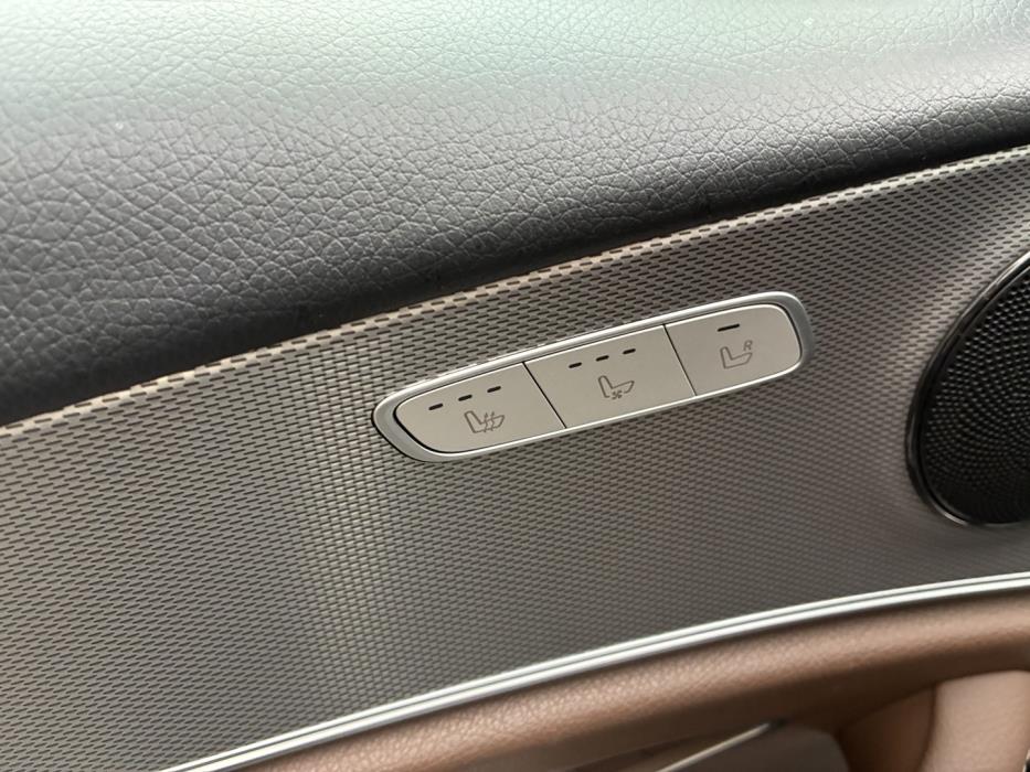 MERCEDES-BENZ E 2020