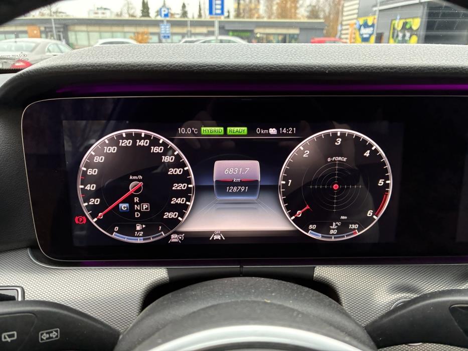 MERCEDES-BENZ E 2020