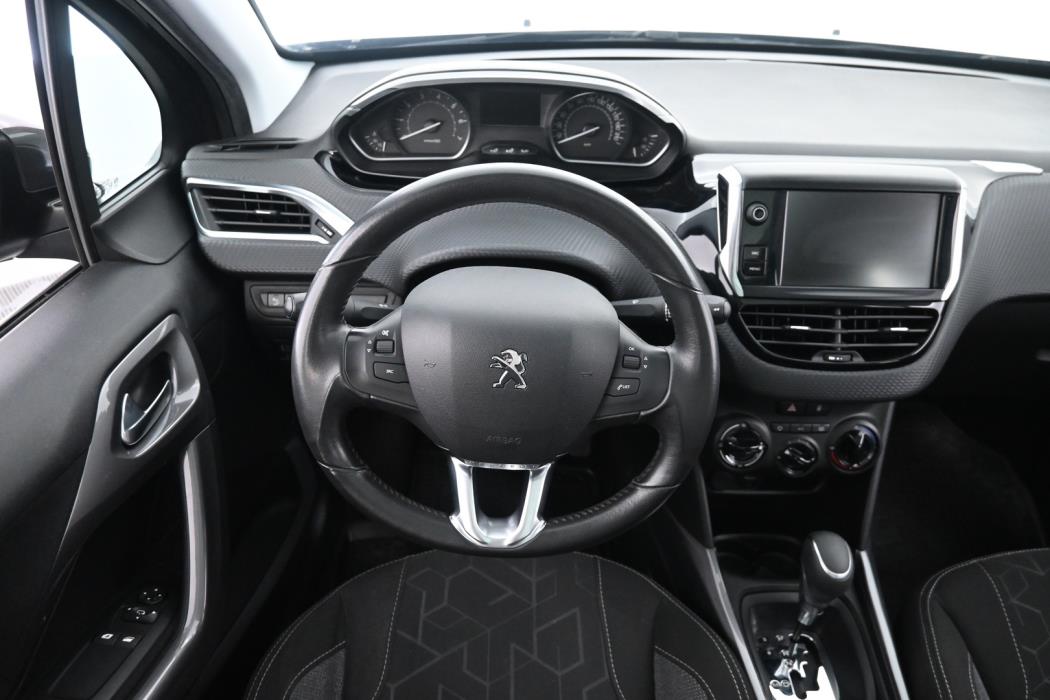 PEUGEOT 2008 2016