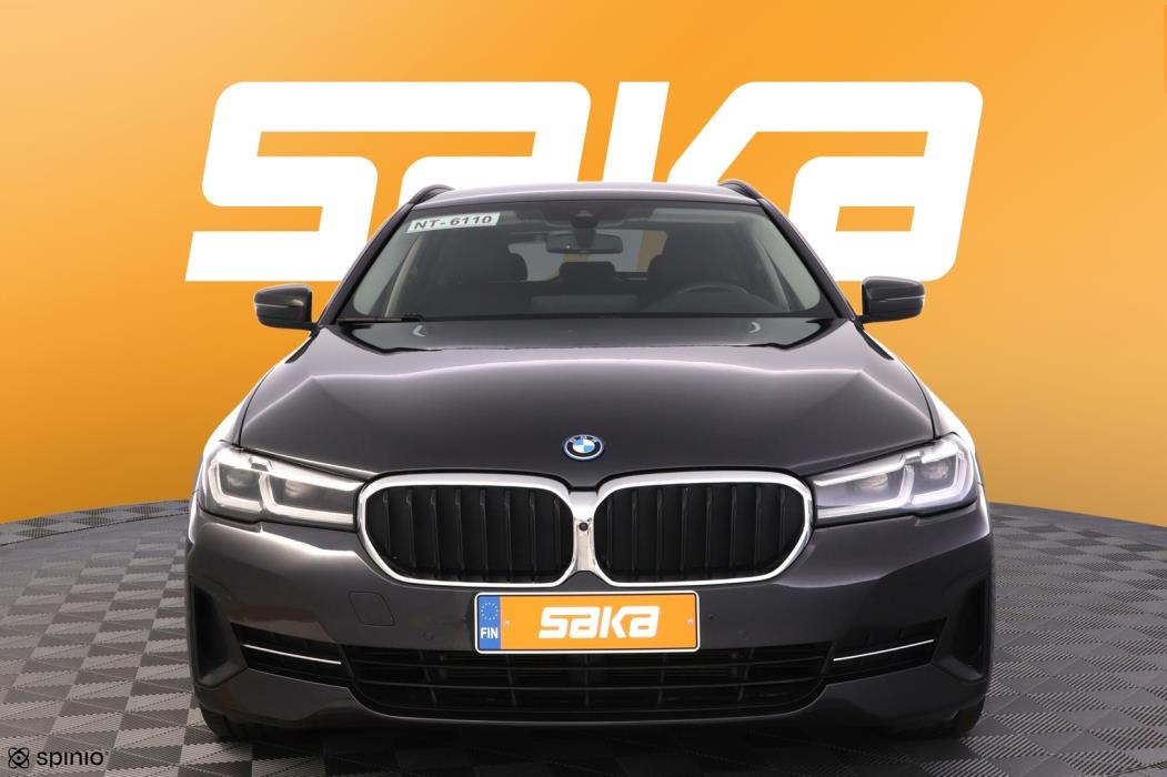 BMW 530 2022