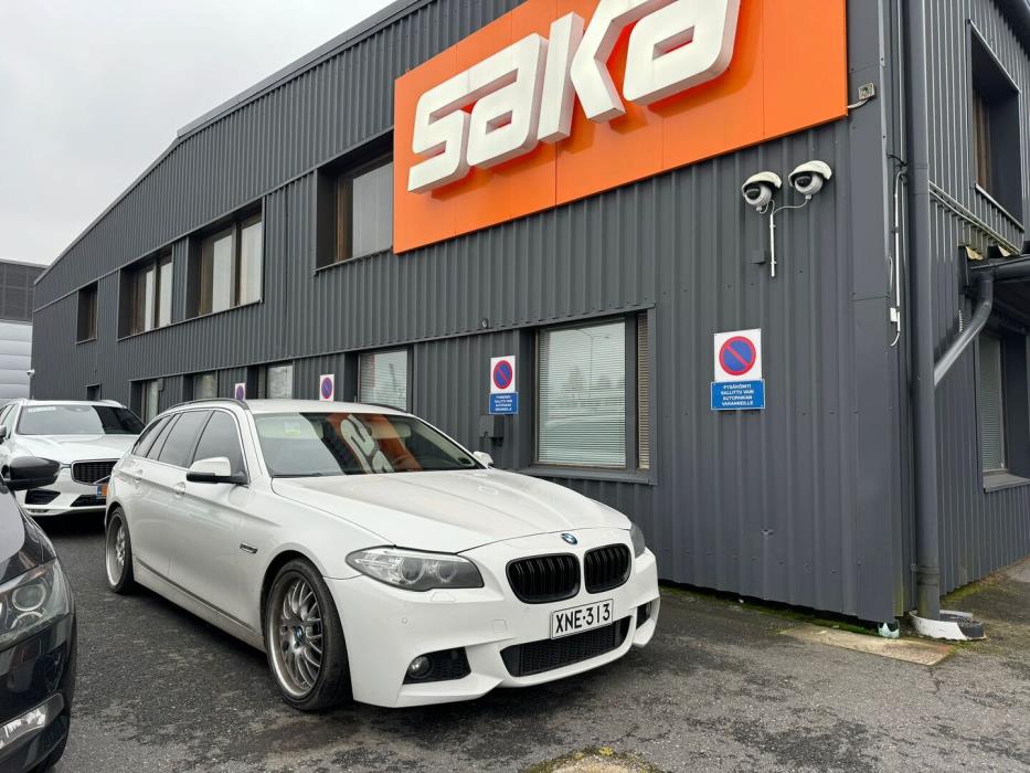 BMW 518 2014