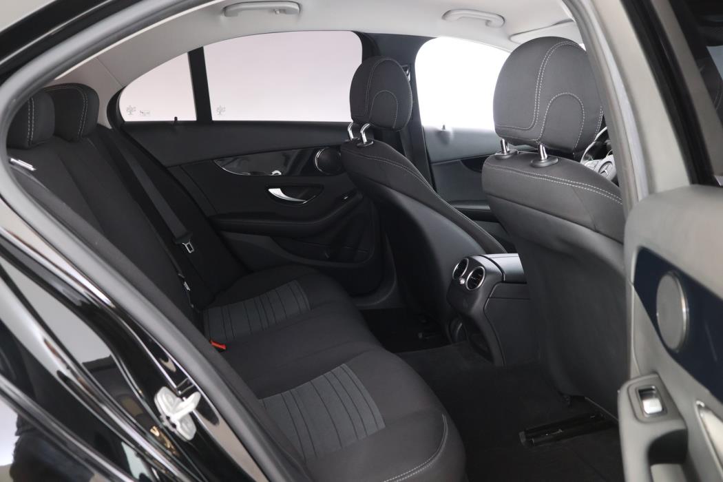 MERCEDES-BENZ C 2016