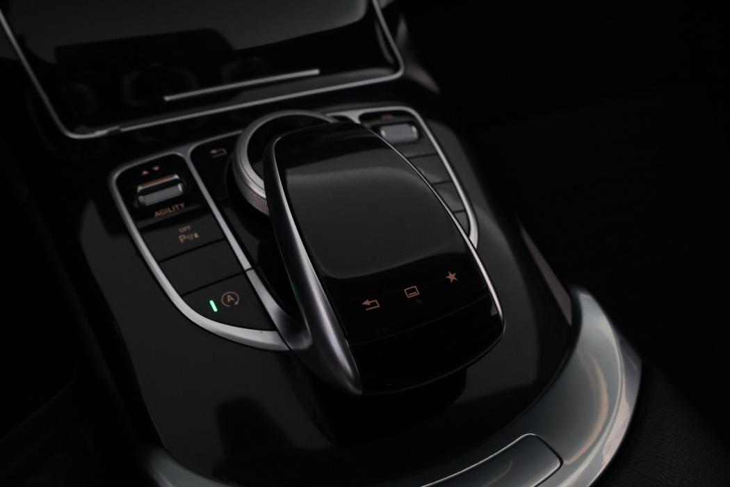 MERCEDES-BENZ C 2016