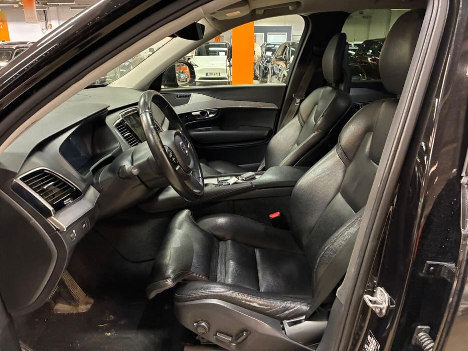 VOLVO XC90 2016