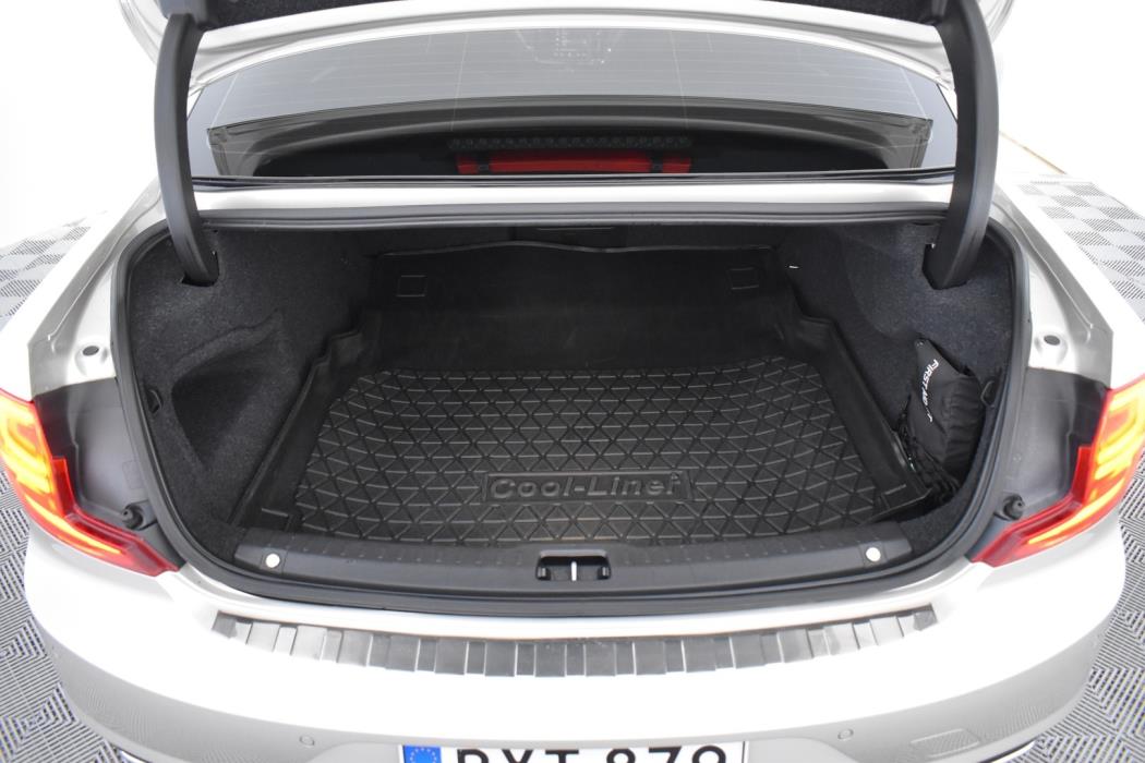 VOLVO S90 2017