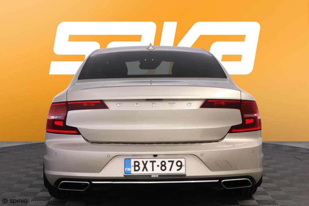 VOLVO S90 2017