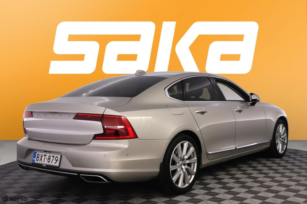VOLVO S90 2017