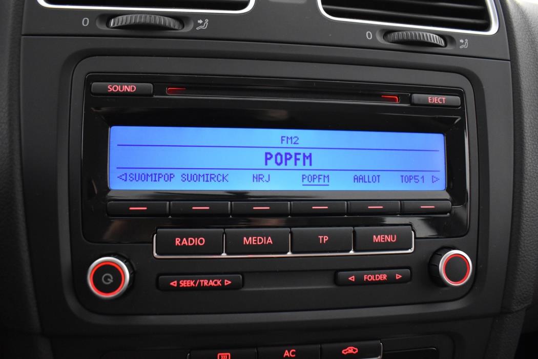 VOLKSWAGEN Golf 2010