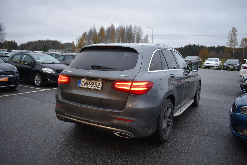 MERCEDES-BENZ GLC 2018