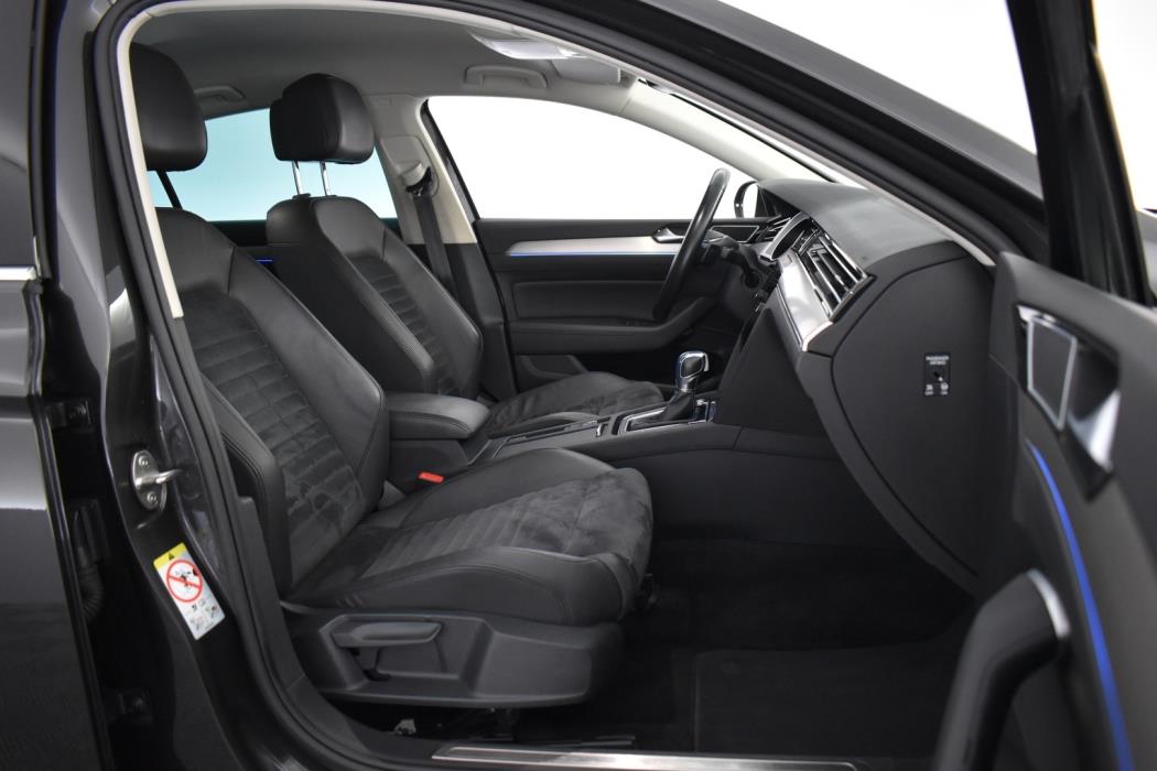 VOLKSWAGEN Passat 2018