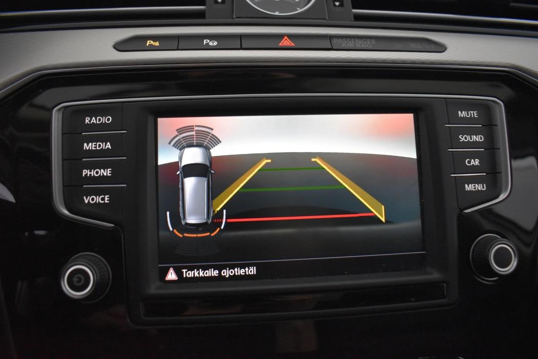 VOLKSWAGEN Passat 2017