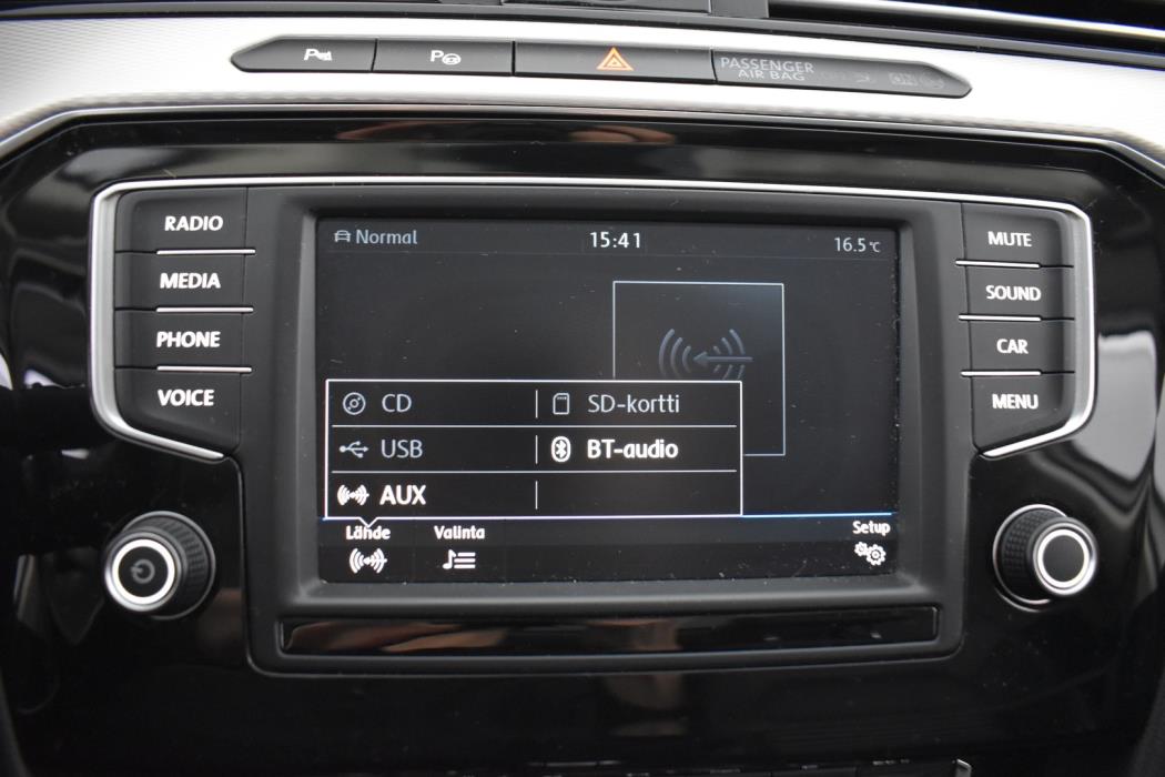 VOLKSWAGEN Passat 2017