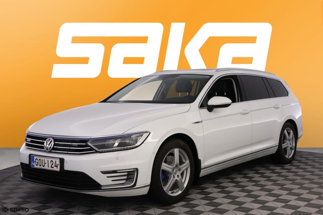 VOLKSWAGEN Passat 2017