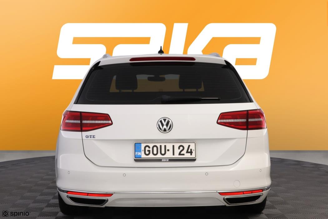VOLKSWAGEN Passat 2017