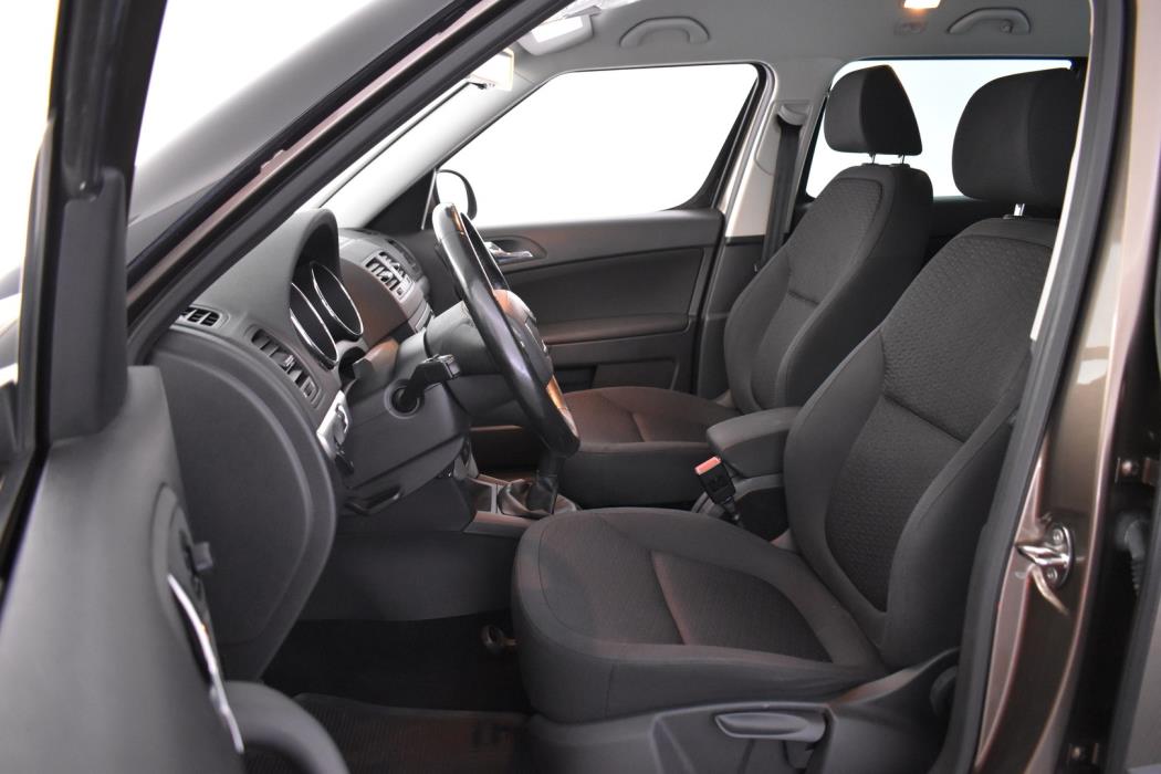 SKODA Yeti 2011