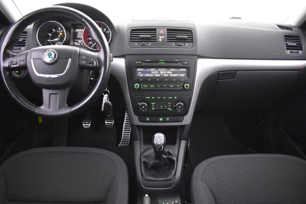SKODA Yeti 2011