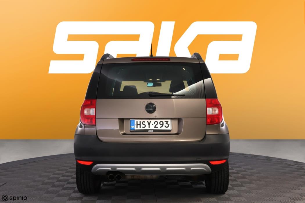 SKODA Yeti 2011