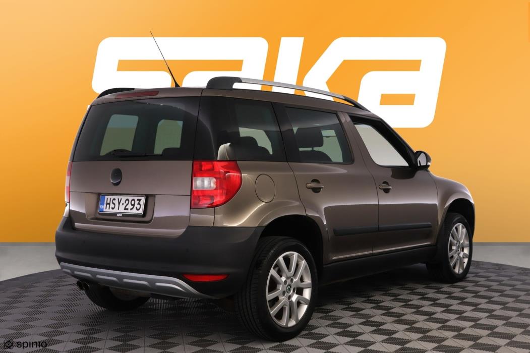 SKODA Yeti 2011