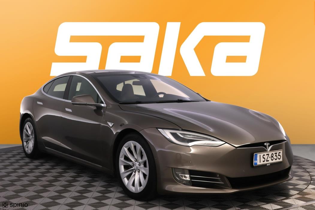 TESLA Model S 2016
