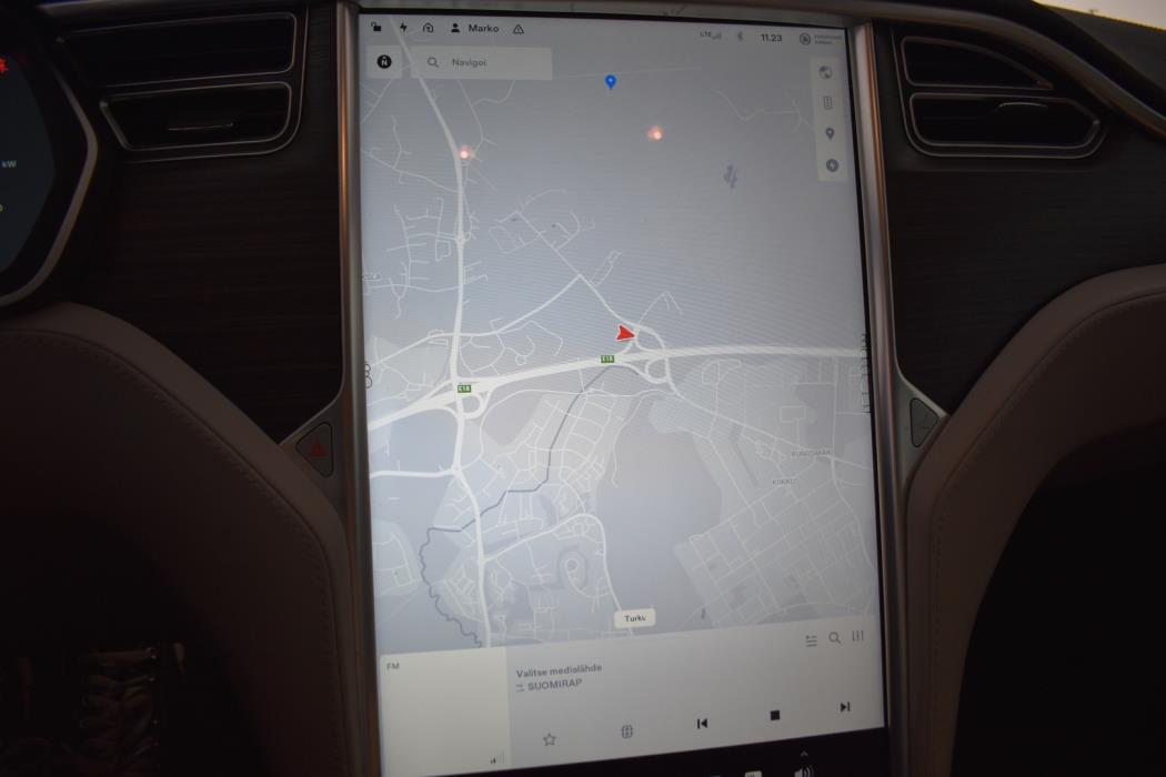 TESLA Model S 2016