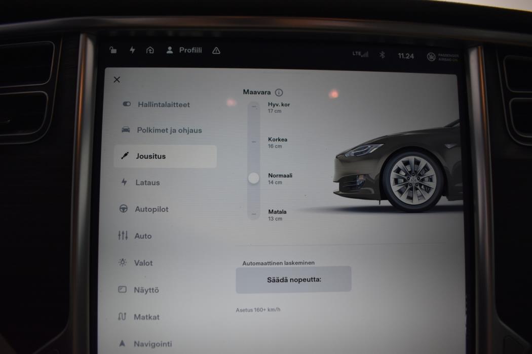 TESLA Model S 2016