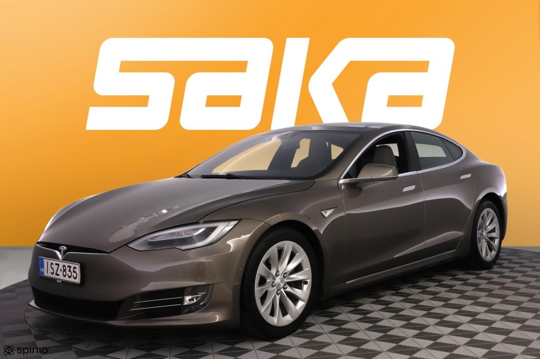 TESLA Model S 2016
