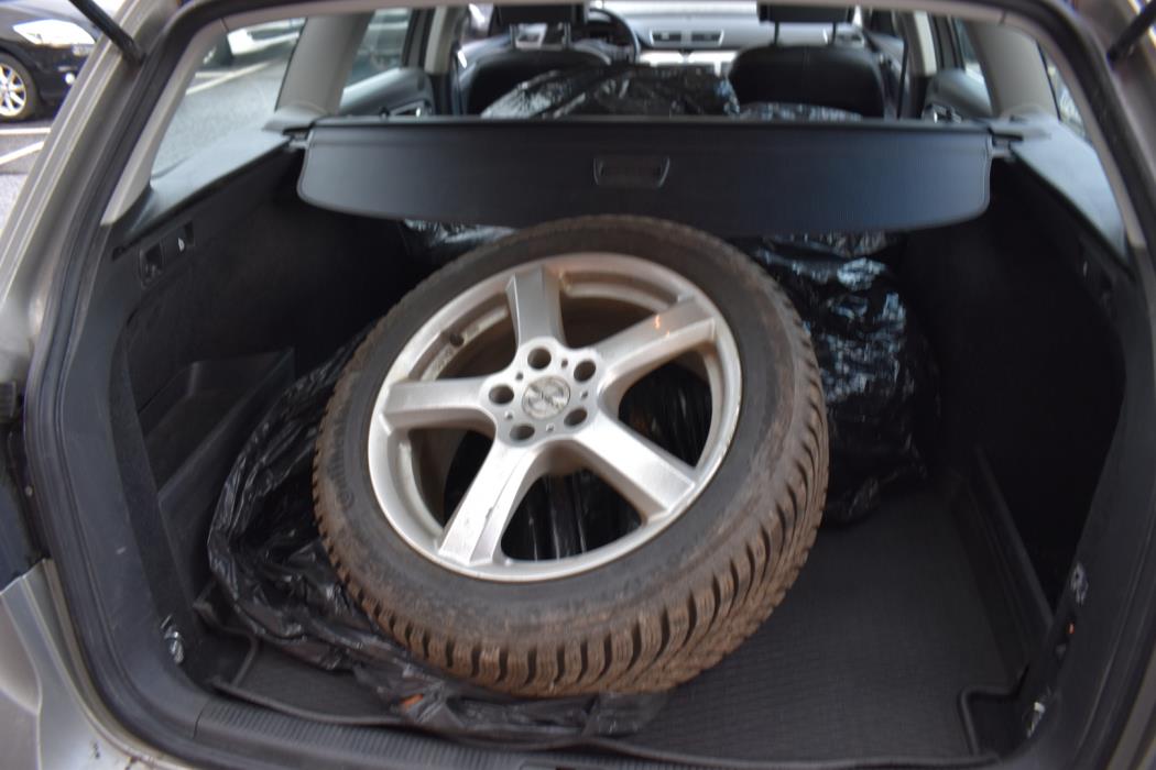 VOLKSWAGEN Passat 2013