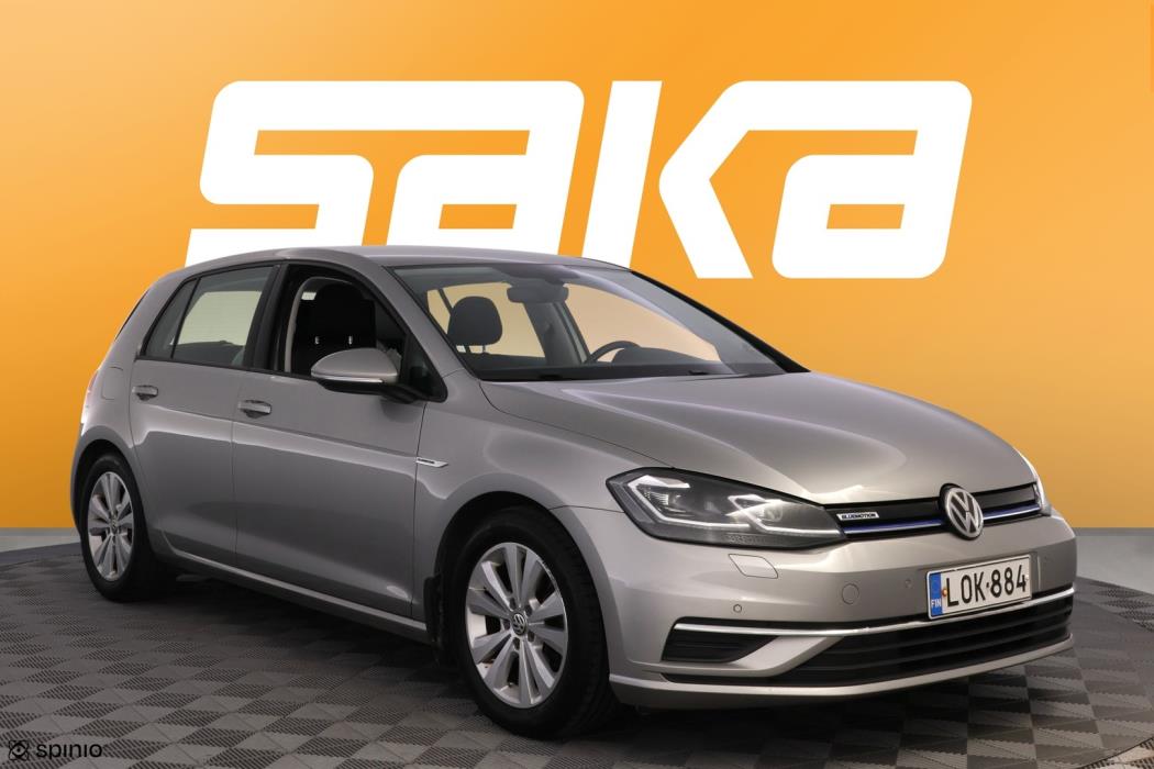 VOLKSWAGEN Golf 2018
